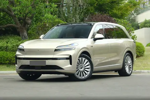 六座大型SUV，204L前备厢！彩电冰箱大沙发少不了，价格合适就冲