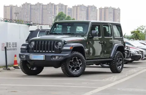 克莱斯勒召回22003辆进口牧马人,仪表软件错误致排放风险